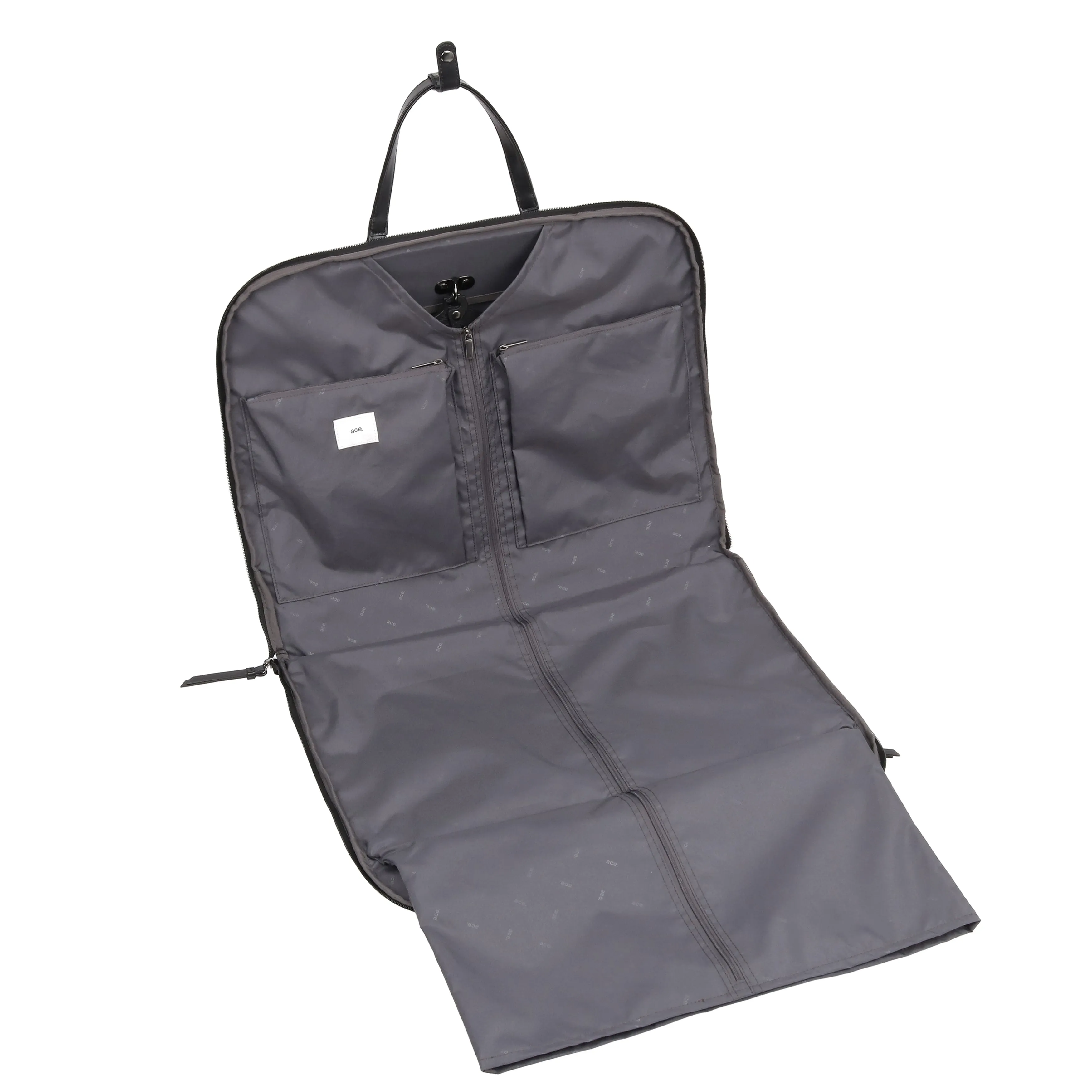 ace. Garment Bag