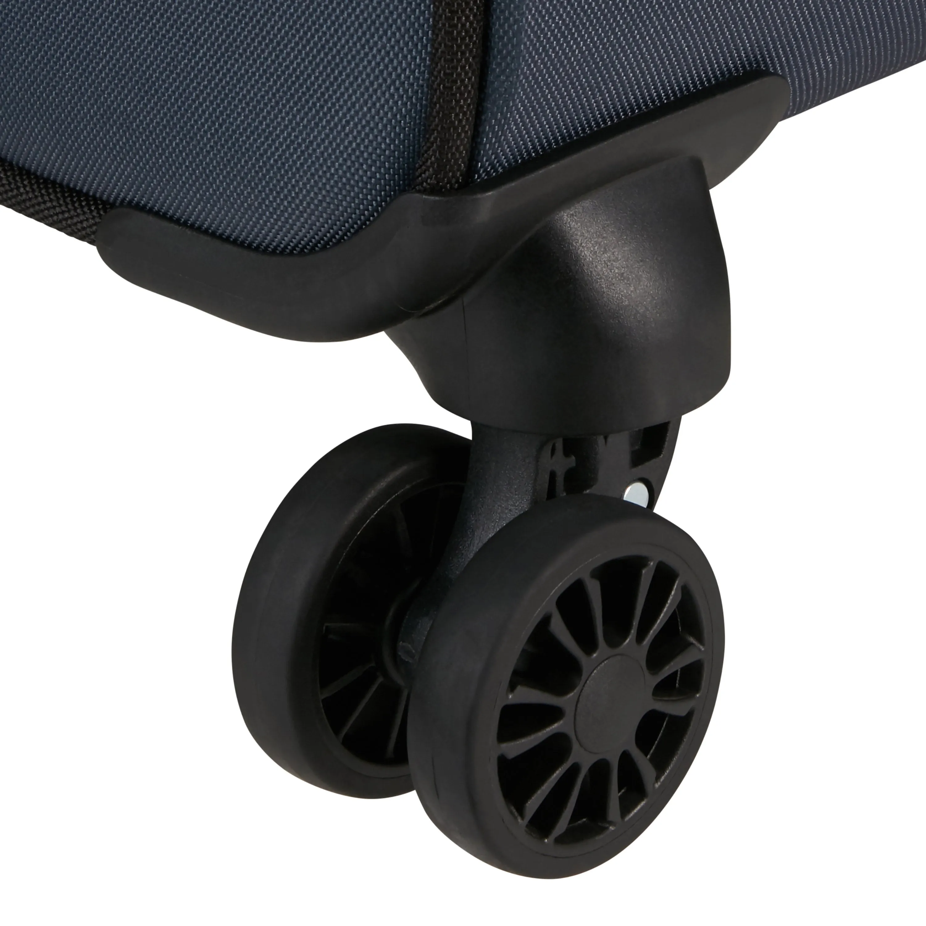 American Tourister Daring Dash Spinner Expandable Medium Luggage