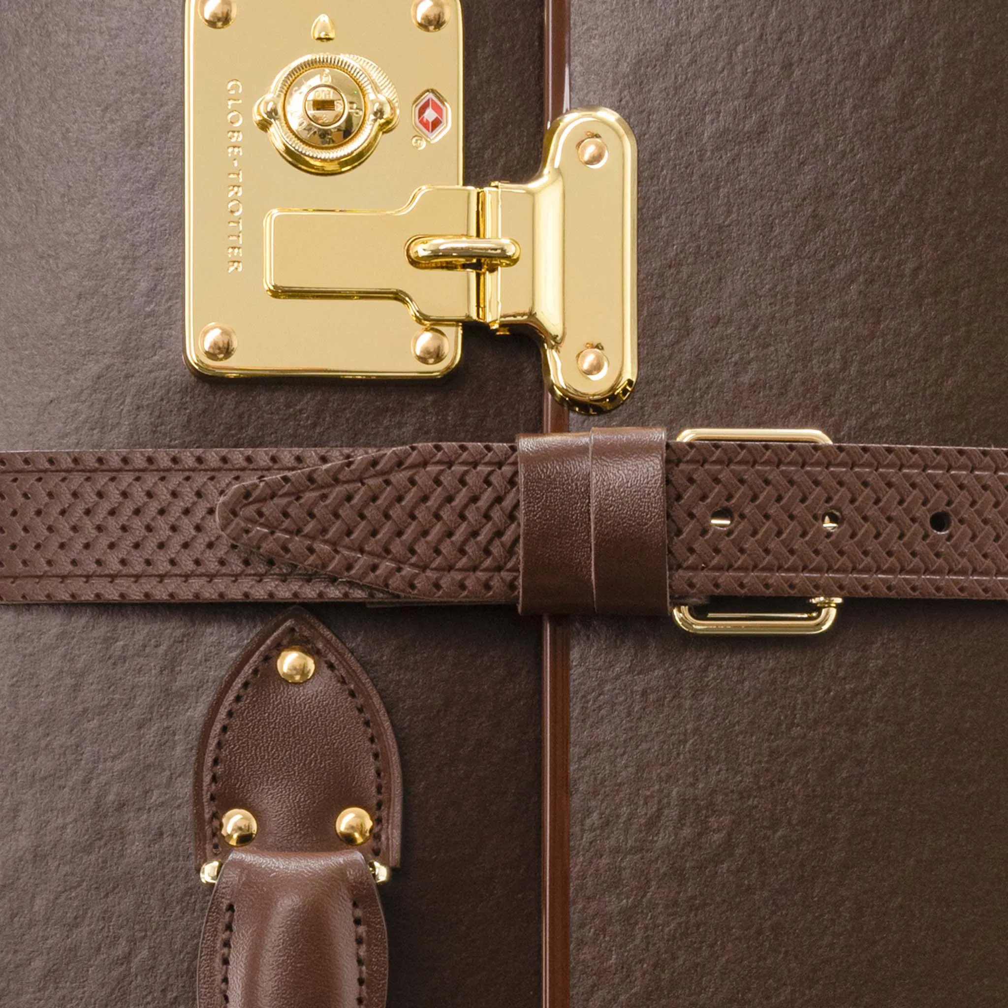 Cotswolds · Large Check-In - 4 Wheels | Coffee Brown/Orange/Brass