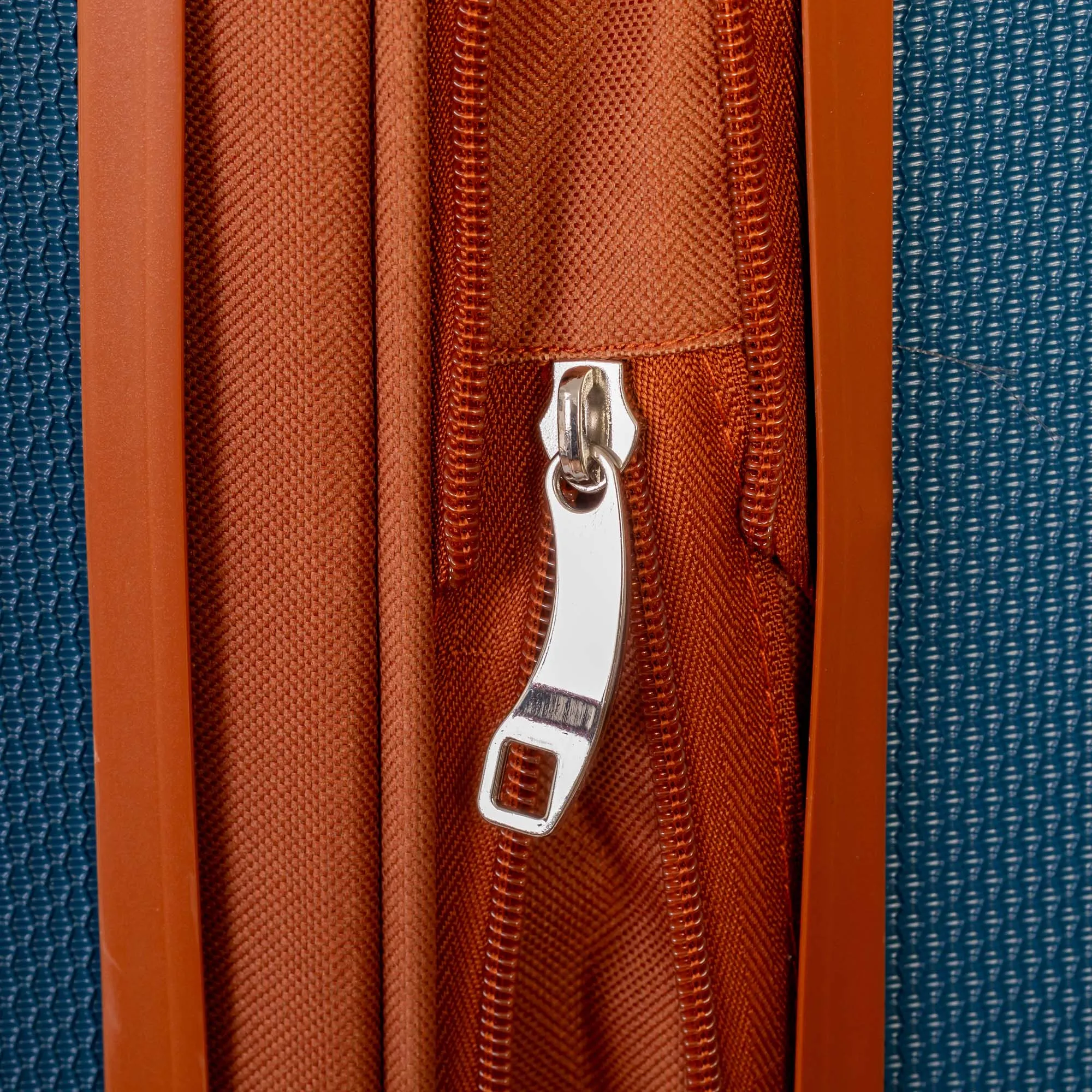 Explorer First Class Expandable Luggage Set