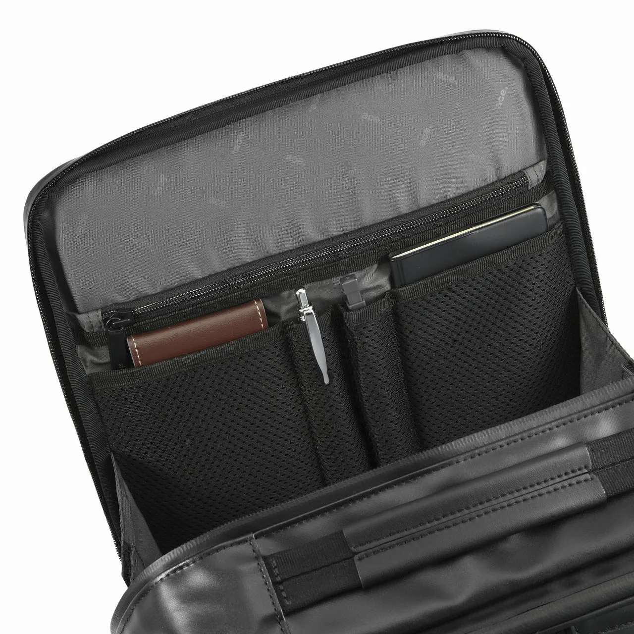GADGETABLE WR 2 Backpack Expandable Large