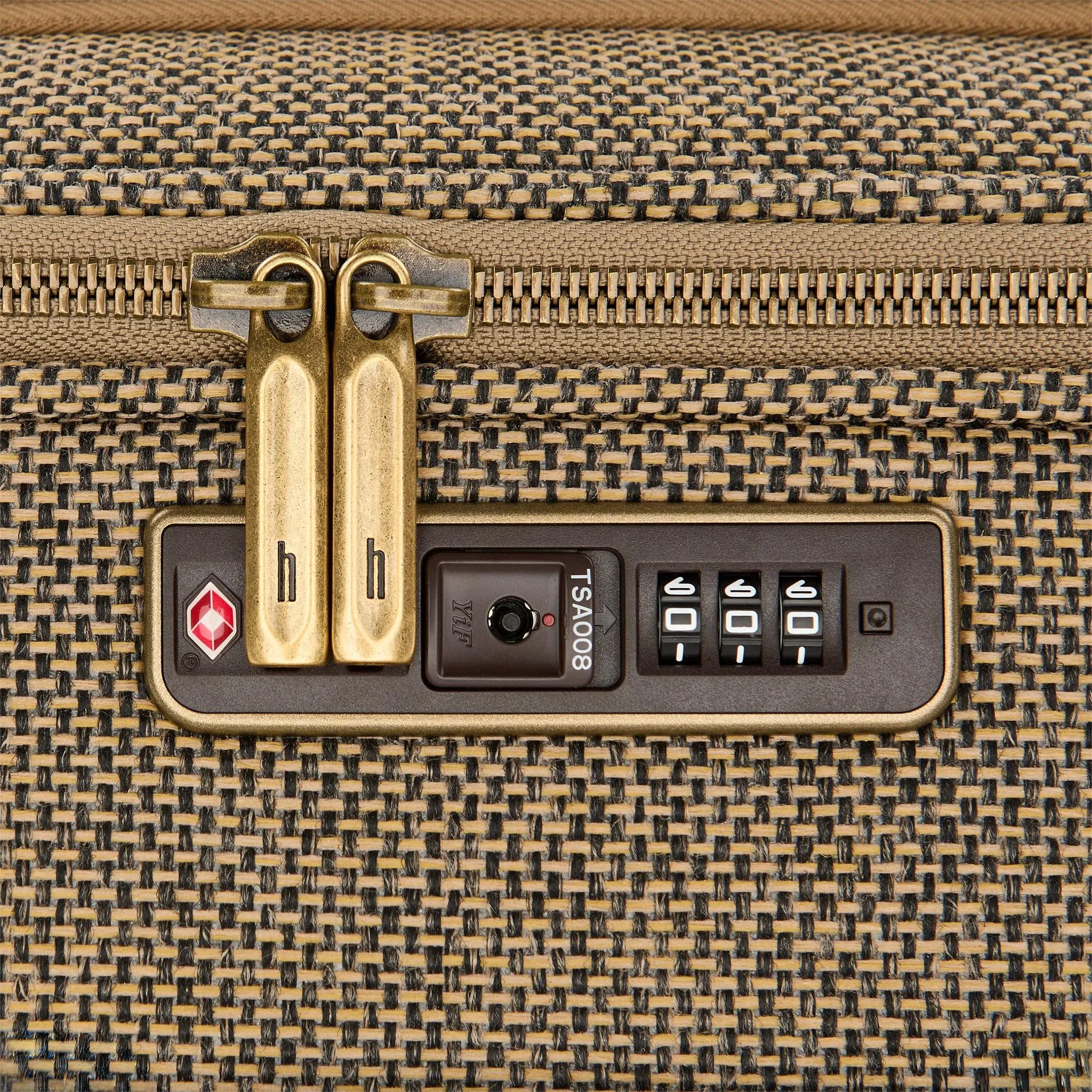 Hartmann Tweed Medium Journey Expandable Spinner