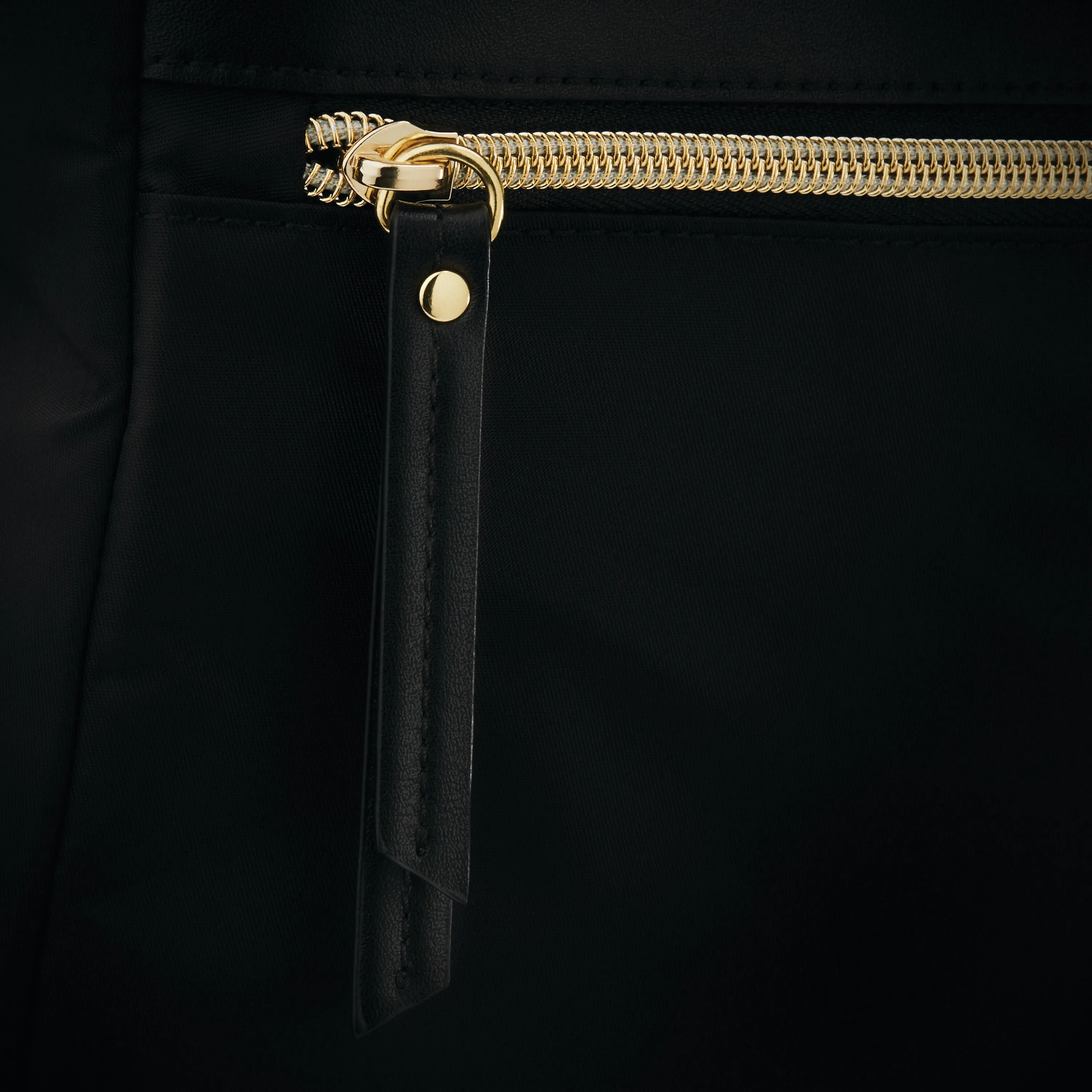 Mobile Solution Convertible Slim Brief