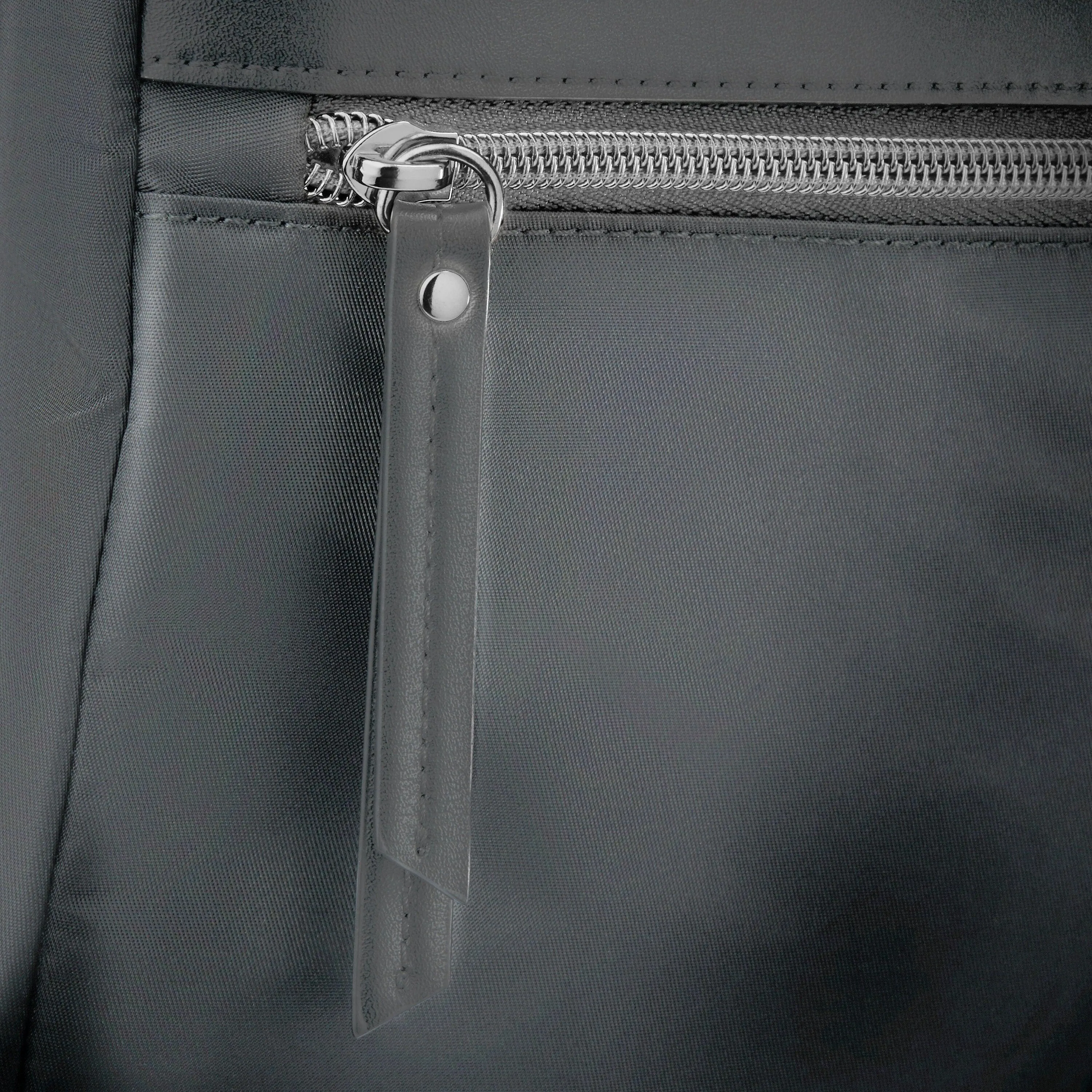 Mobile Solution Convertible Slim Brief