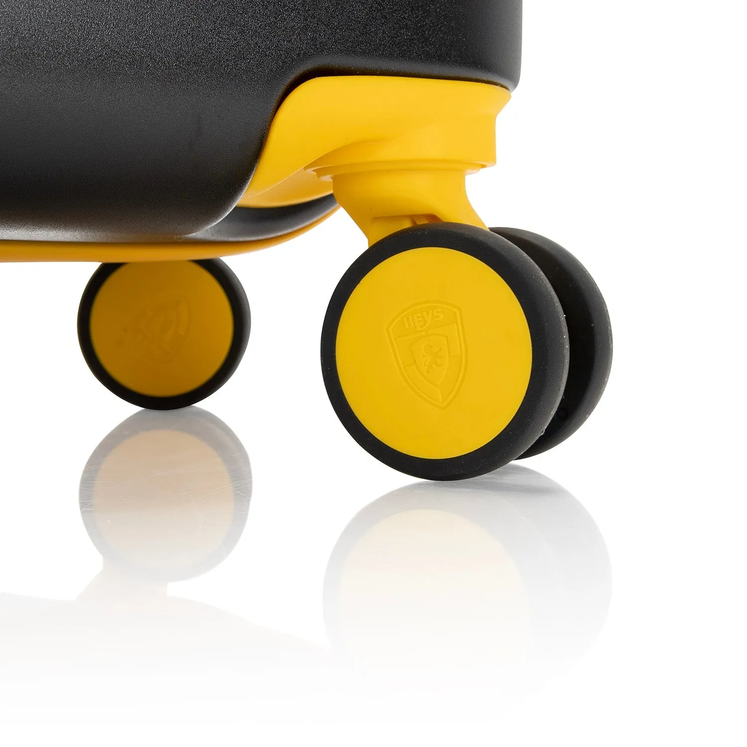 NHL 21 Inch Luggage - Boston Bruins