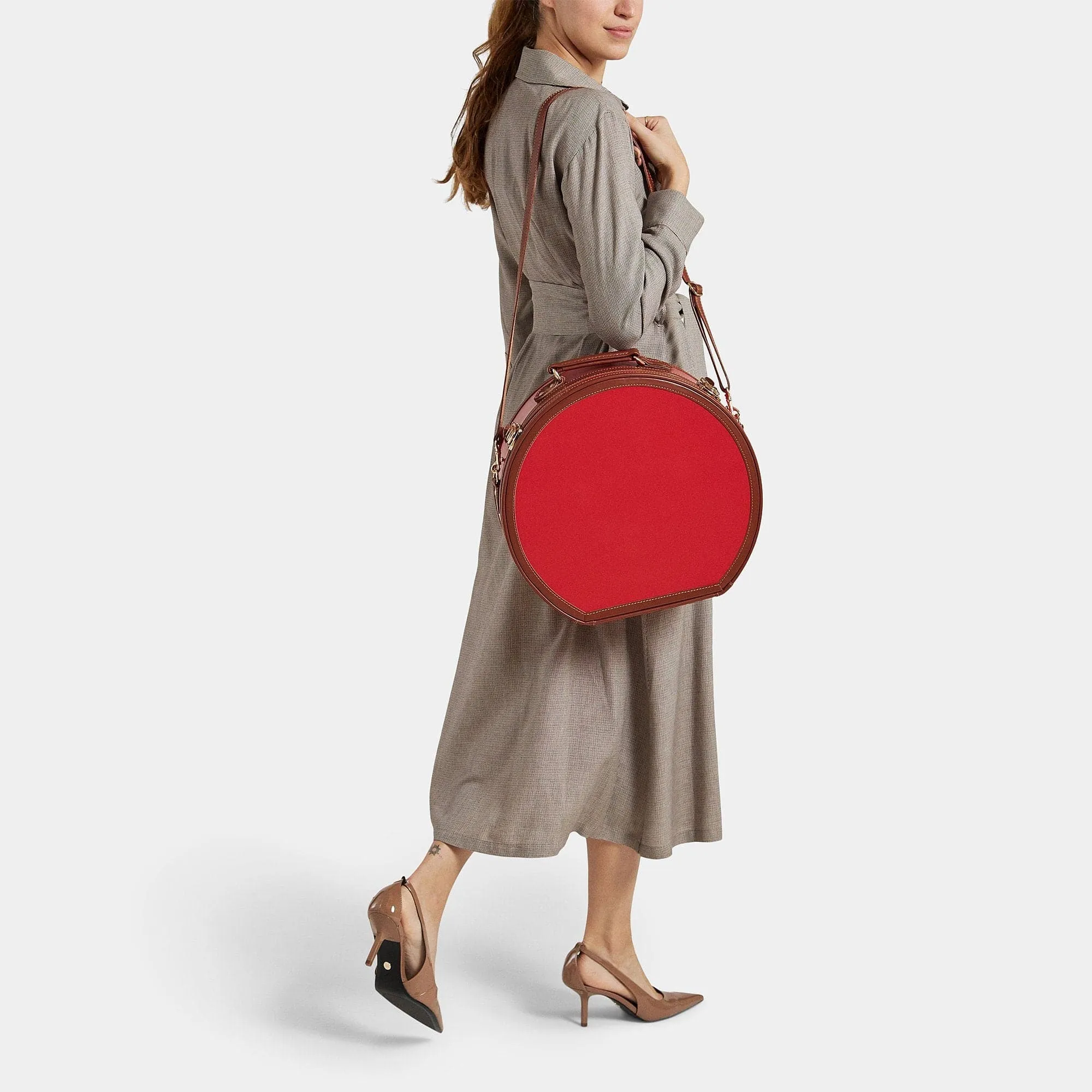 The Diplomat - Red Hatbox Large